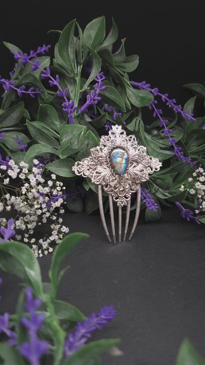 Haarkamm mit Labradorit Cabochon ~ für Brautfrisur, Mittelalter, Fantasy, Hochzeiten ~ Haarspange ~ Einzigartiger Schmuck  ~ Haarnadel ~