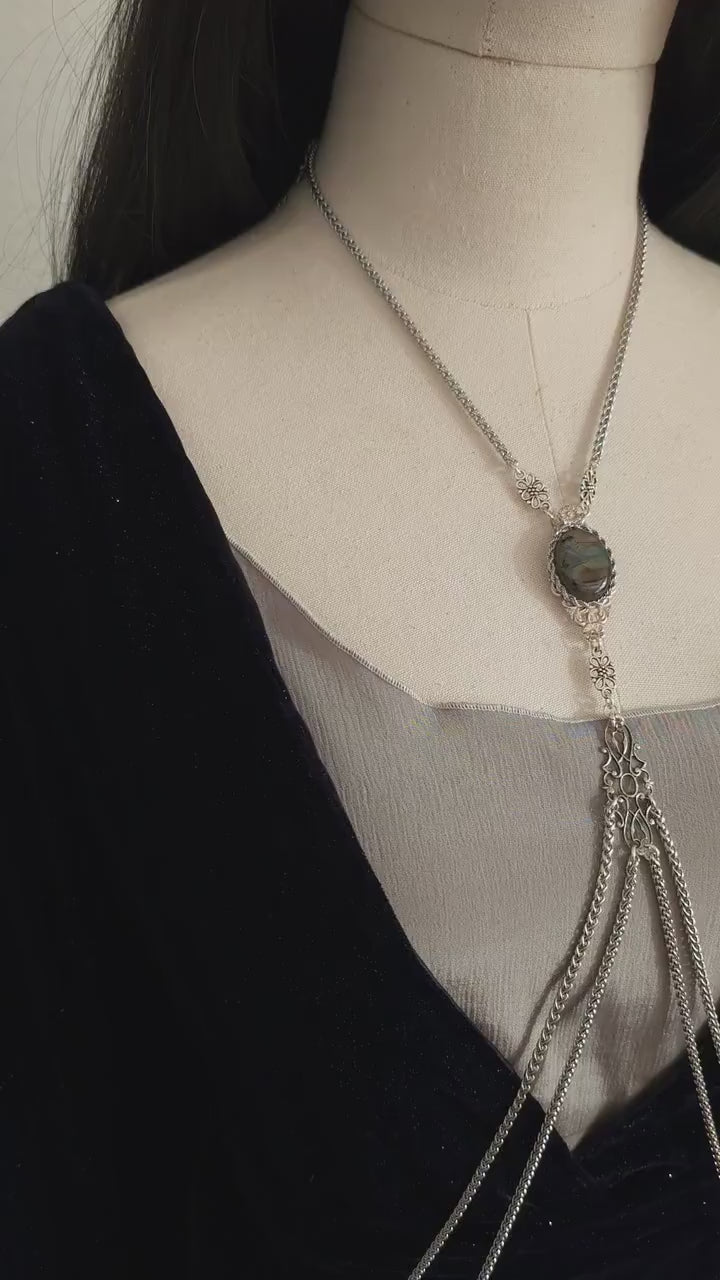 Bodychain "Meréah" ~ handgefertigte Körperkette mit Labradorit ~ Bauchtanz, Fantasy und Cosplay Kostüm Accessoire ~